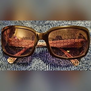 Brown Coach classic look sunglasses